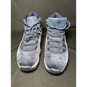 Women’s Air Jordan 11 Midnight Navy Velvet Women’s US 9 AR0715-441 Sneakers